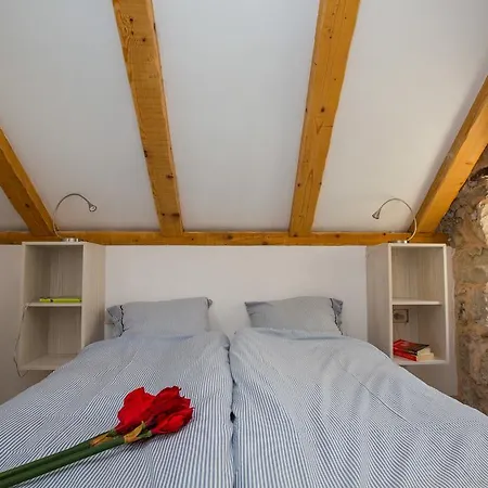 City Walls Hostel Hostel